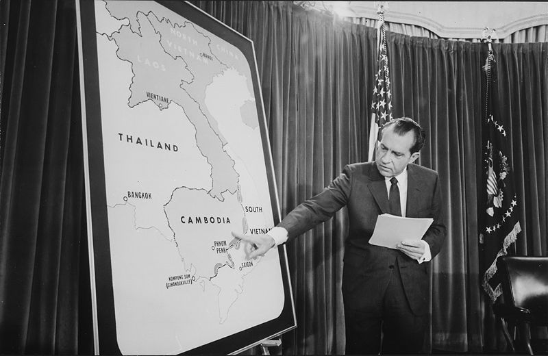 800px-NixononCambodia
